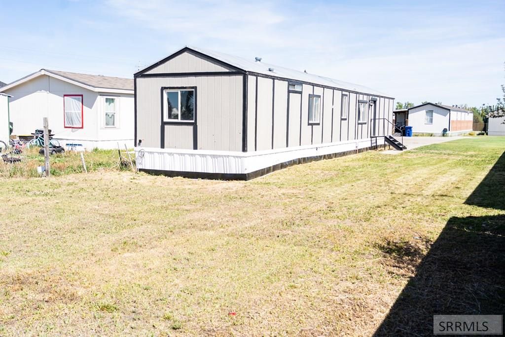 Image 14 of property listing at 4986 S 2000 W # 4, Rexburg, ID 83440