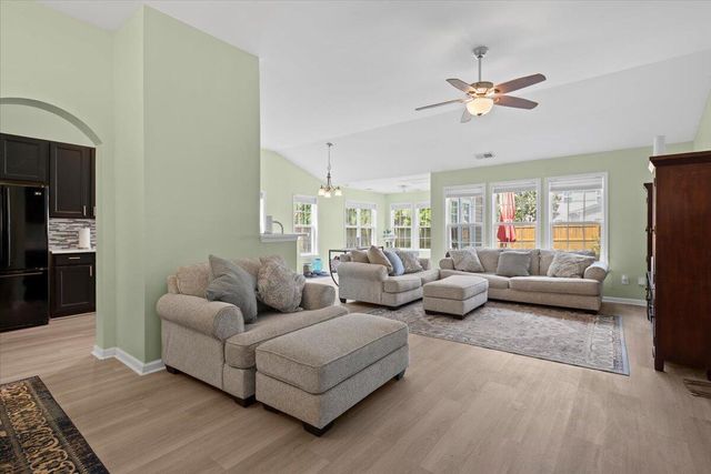 145 Mayfield Drive, Goose Creek, SC 29445
