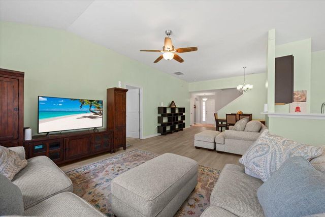 145 Mayfield Drive, Goose Creek, SC 29445