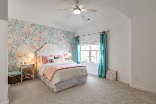 2033 Callaway Park Pl, Thompsons Station, TN 37179