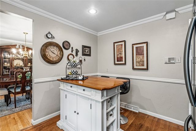2907 Kings Mill Road, Bethel Park, PA 15102