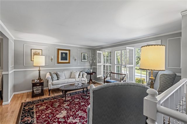 2907 Kings Mill Road, Bethel Park, PA 15102