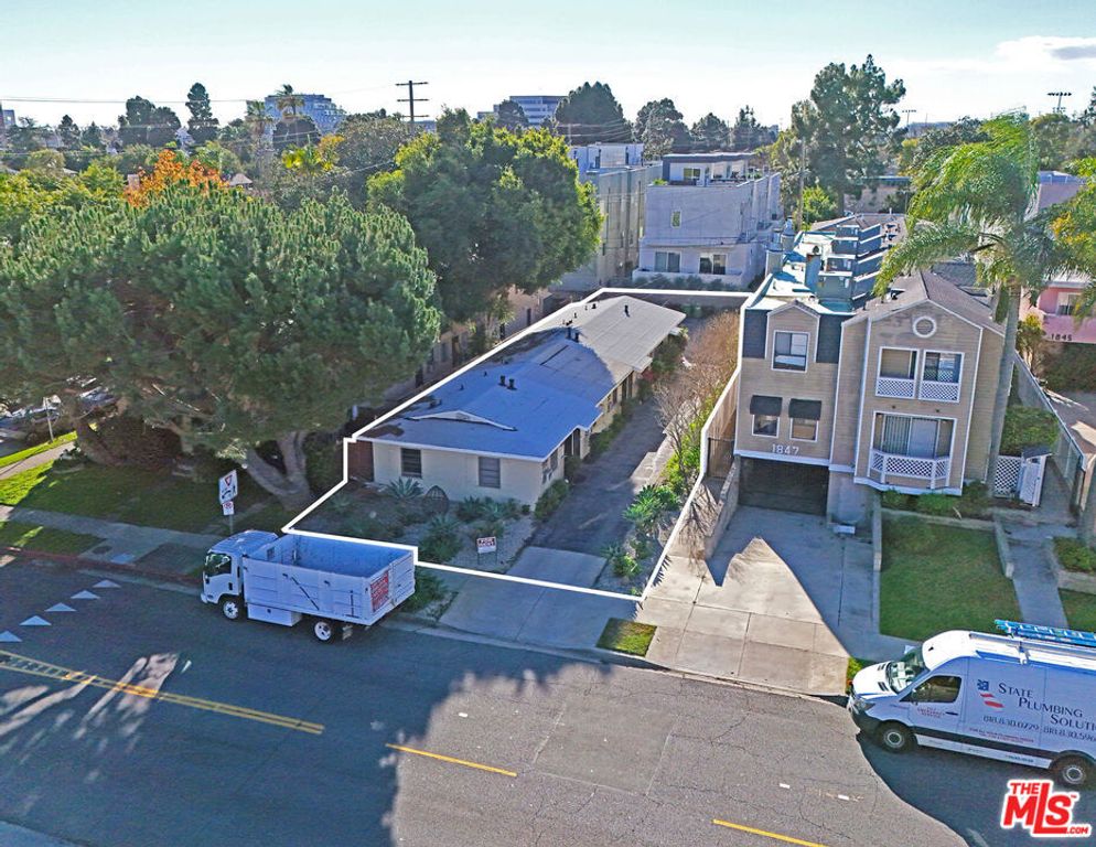 1851 S Barrington Avenue, Los Angeles, CA 90025 — exterior