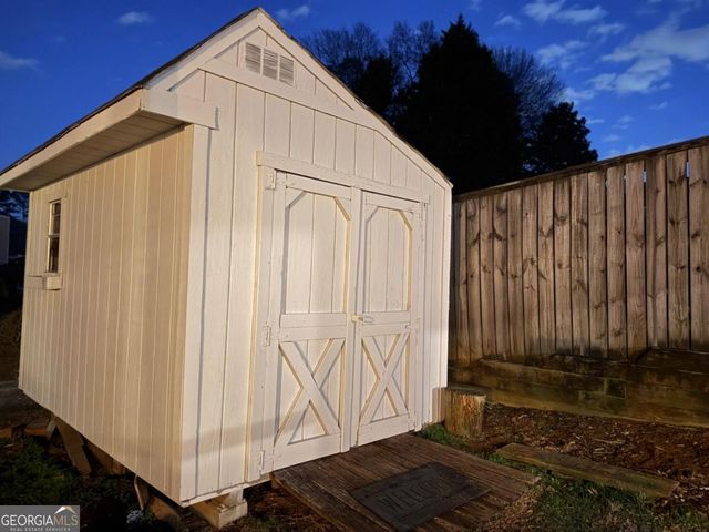 4944 Pippin Drive NW, Acworth, GA 30101