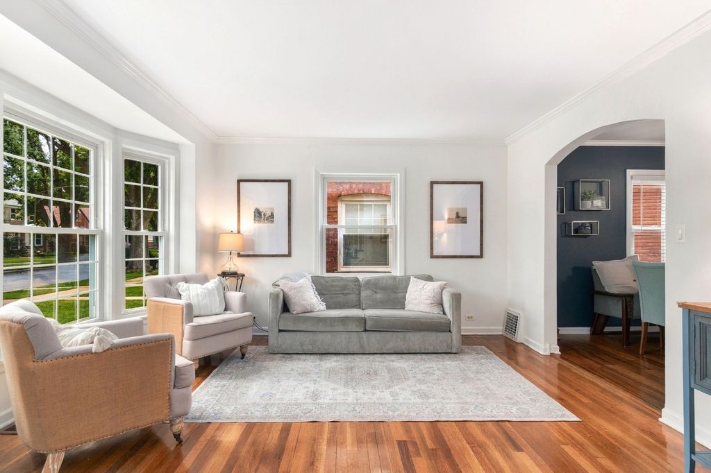 5037 N Newcastle Avenue, Chicago, IL 60656 — photo 5