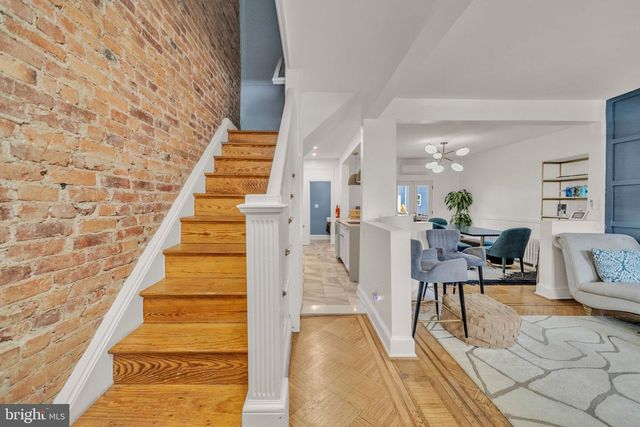 1118 STAPLES ST NE, Washington, DC 20002