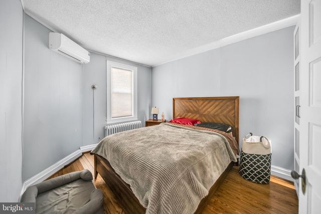 1118 STAPLES ST NE, Washington, DC 20002