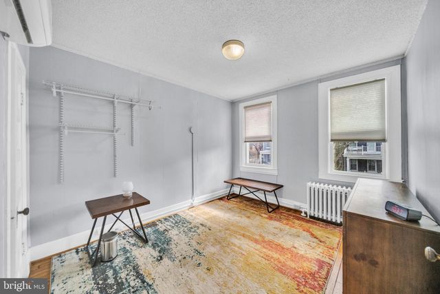 1118 STAPLES ST NE, Washington, DC 20002