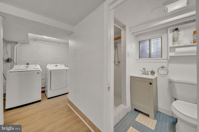 1118 STAPLES ST NE, Washington, DC 20002