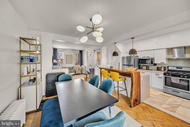 1118 STAPLES ST NE, Washington, DC 20002