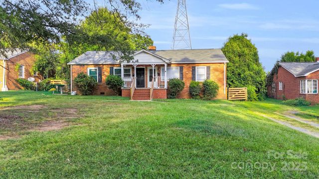 2701 Watson Drive, Charlotte, NC 28208