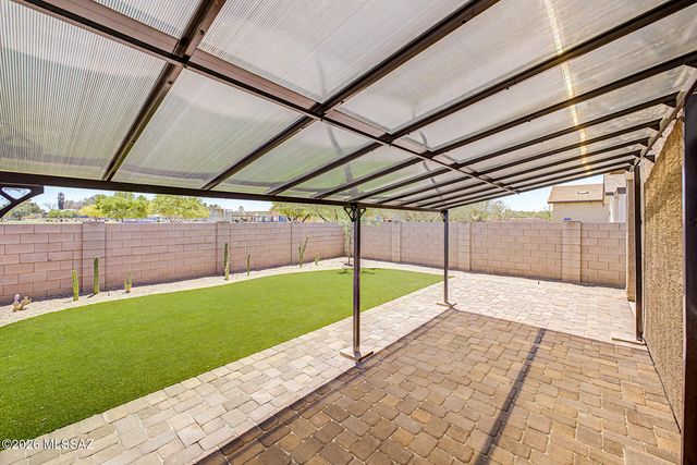 6415 S Ambarella Drive, Tucson, AZ 85756