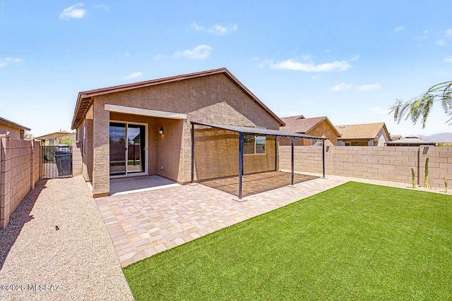 6415 S Ambarella Drive, Tucson, AZ 85756