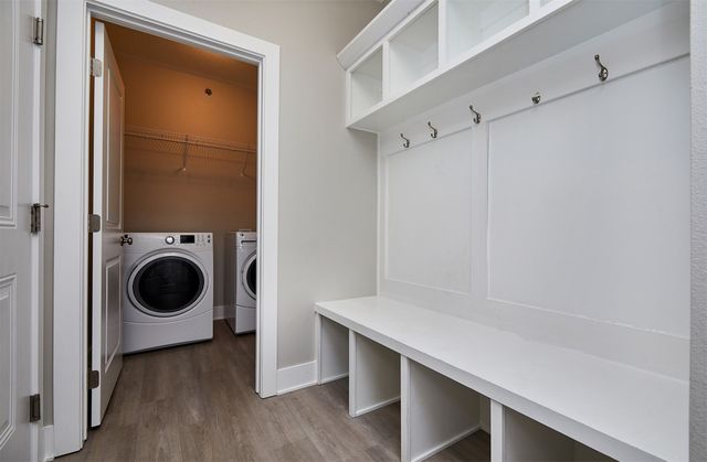 4471 Lower Beaver Road, Des Moines, IA 50310