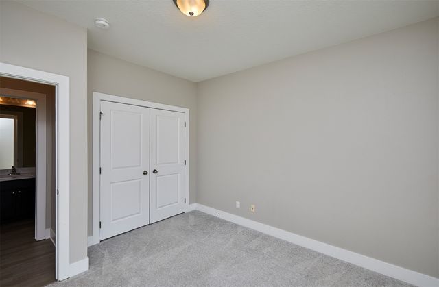 4471 Lower Beaver Road, Des Moines, IA 50310