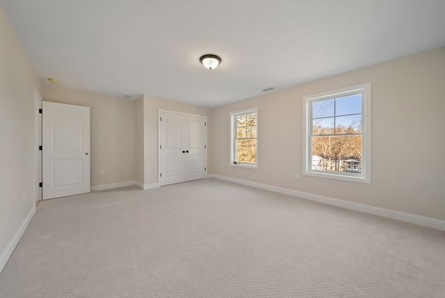 53 Kimball Hill Rd A, Hudson, NH 03051