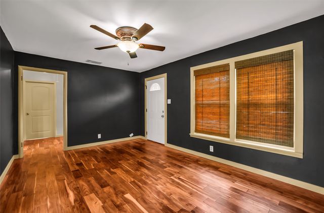 10814 Stallcup Drive, Dallas, TX 75228