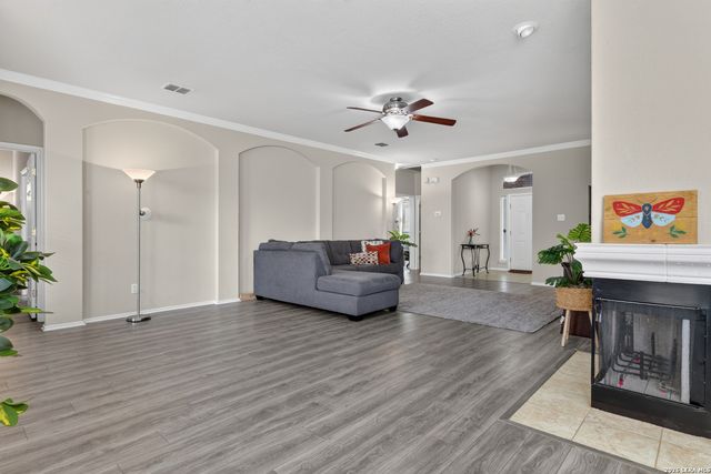 6114 Palmetto Way, San Antonio, TX 78253