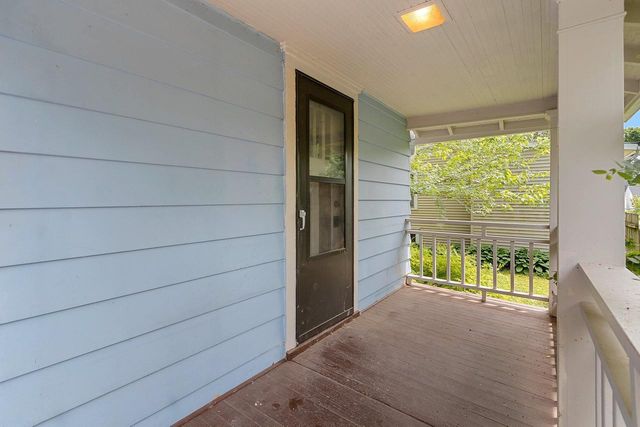 579 OAK STREET, Neenah, WI 54956