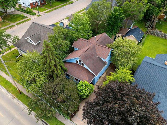 579 OAK STREET, Neenah, WI 54956