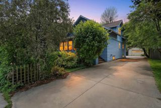579 OAK STREET, Neenah, WI 54956