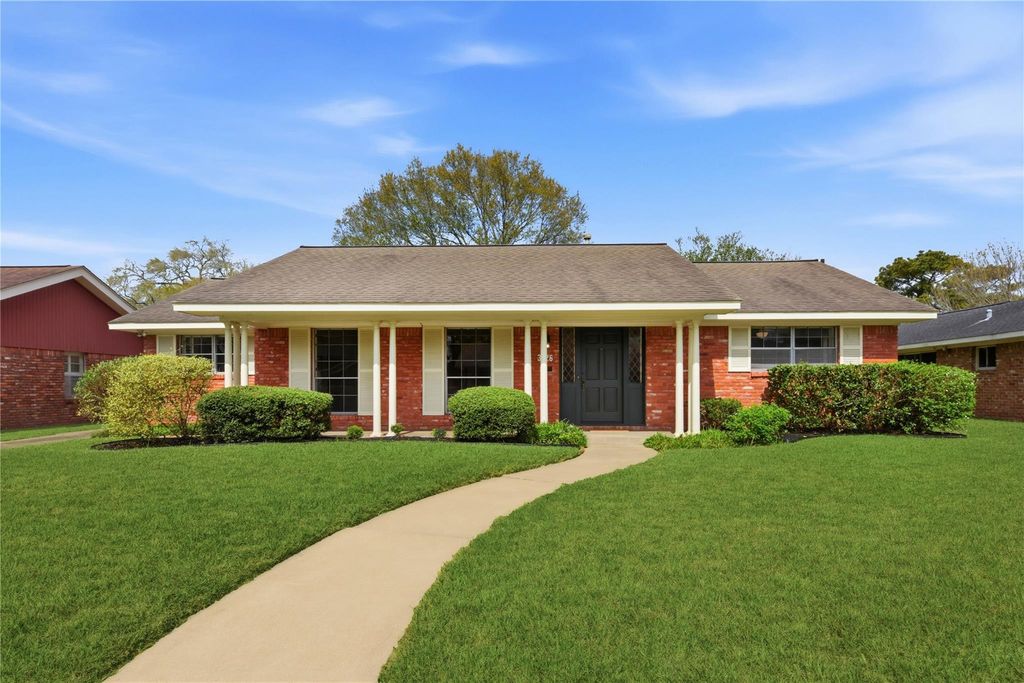 3626 Latma Drive, Houston, TX 77025