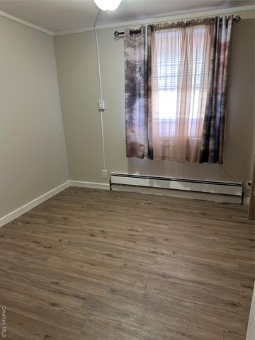 74 Dehnhoff Avenue, Freeport, NY 11520