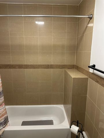 74 Dehnhoff Avenue, Freeport, NY 11520