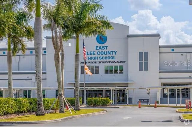 608 CHEMSTRAND STREET E, Lehigh Acres, FL 33974