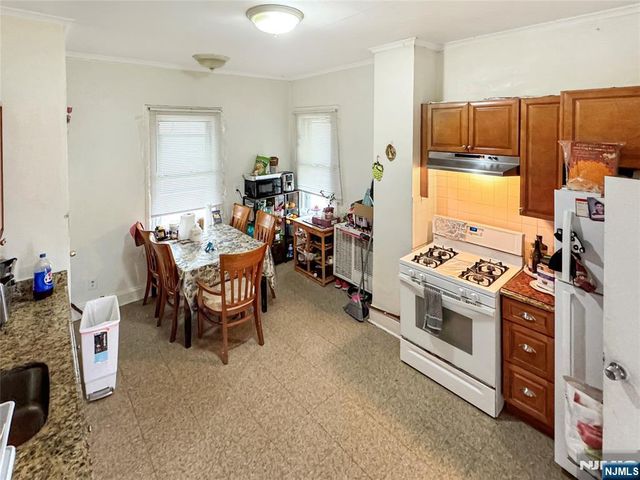 113 Kansas Street, Hackensack, NJ 07601