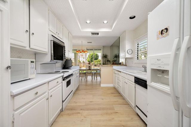 78169 Lago Drive, La Quinta, CA 92253