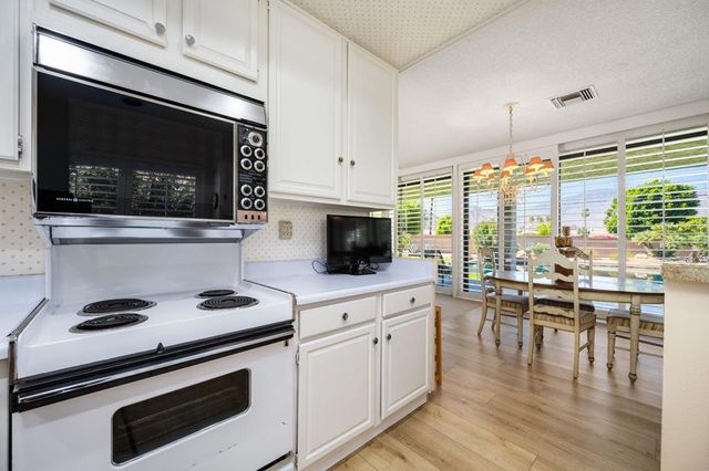 78169 Lago Drive, La Quinta, CA 92253