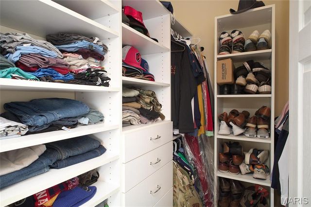 2628 Indiana Avenue, St Louis, MO 63118