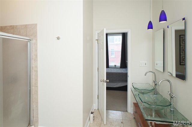 2628 Indiana Avenue, St Louis, MO 63118