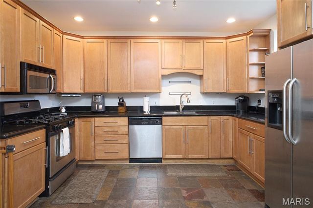 2628 Indiana Avenue, St Louis, MO 63118