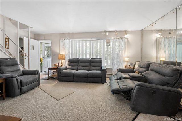 275 Old Tarrytown Road, White Plains, NY 10603