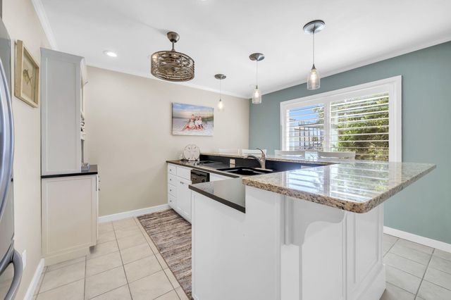 610 Lagoon Drive, Destin, FL 32541