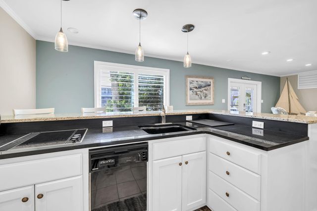 610 Lagoon Drive, Destin, FL 32541