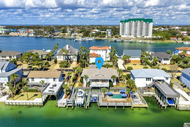 610 Lagoon Drive, Destin, FL 32541