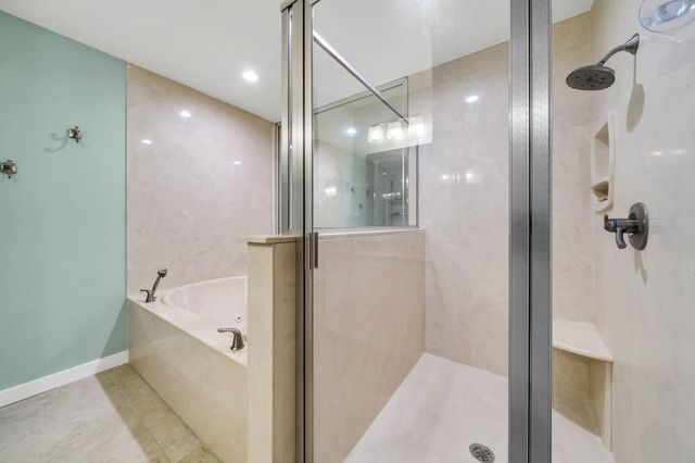 610 Lagoon Drive, Destin, FL 32541