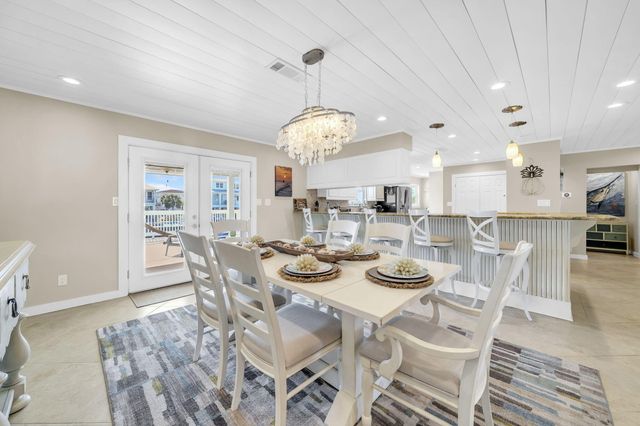 610 Lagoon Drive, Destin, FL 32541