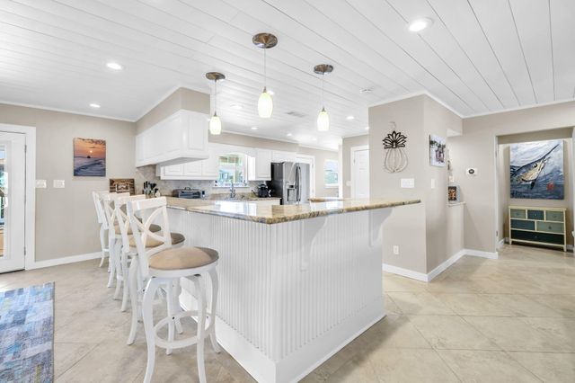 610 Lagoon Drive, Destin, FL 32541