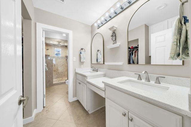 610 Lagoon Drive, Destin, FL 32541