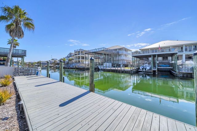 610 Lagoon Drive, Destin, FL 32541