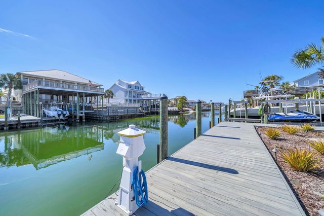 610 Lagoon Drive, Destin, FL 32541