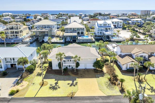 610 Lagoon Drive, Destin, FL 32541