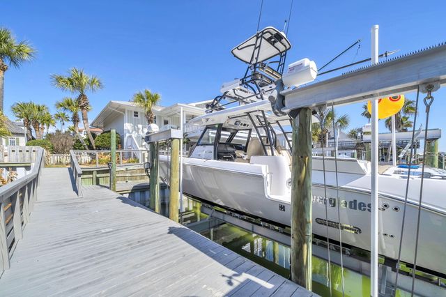 610 Lagoon Drive, Destin, FL 32541