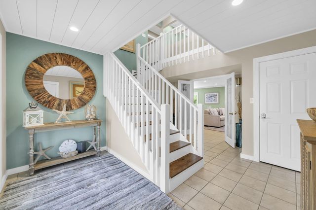 610 Lagoon Drive, Destin, FL 32541