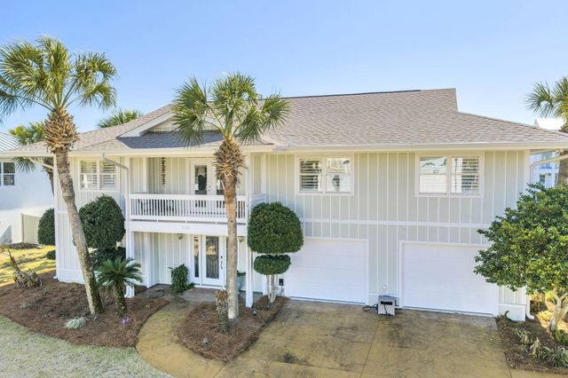 610 Lagoon Drive, Destin, FL 32541