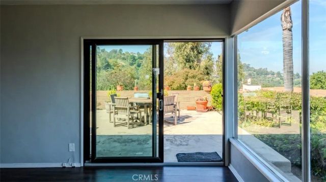 3118 Goodview Trail, Los Angeles, CA 90068
